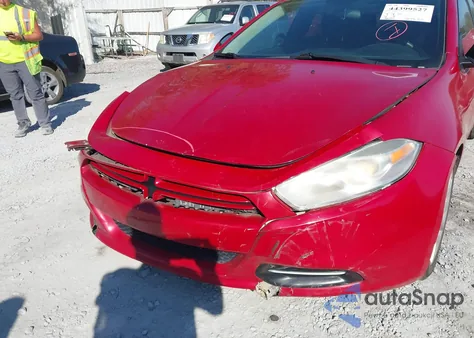 2013 Dodge Dart Sxt z USA, uszkodzony, nr VIN 1C3CDFBA5DD240528